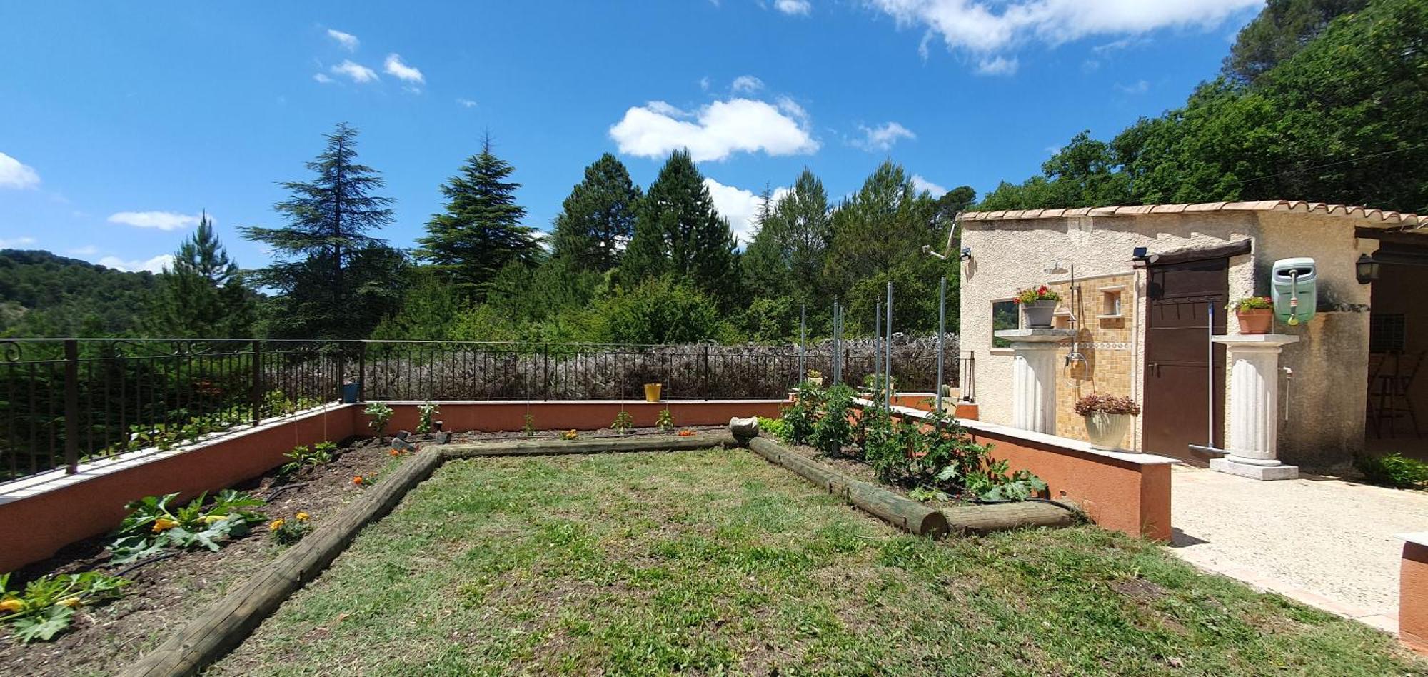 Vila Maison Familiale Avec Piscine Et Boulodrome Dans Le Luberon Caseneuve Exteriér fotografie