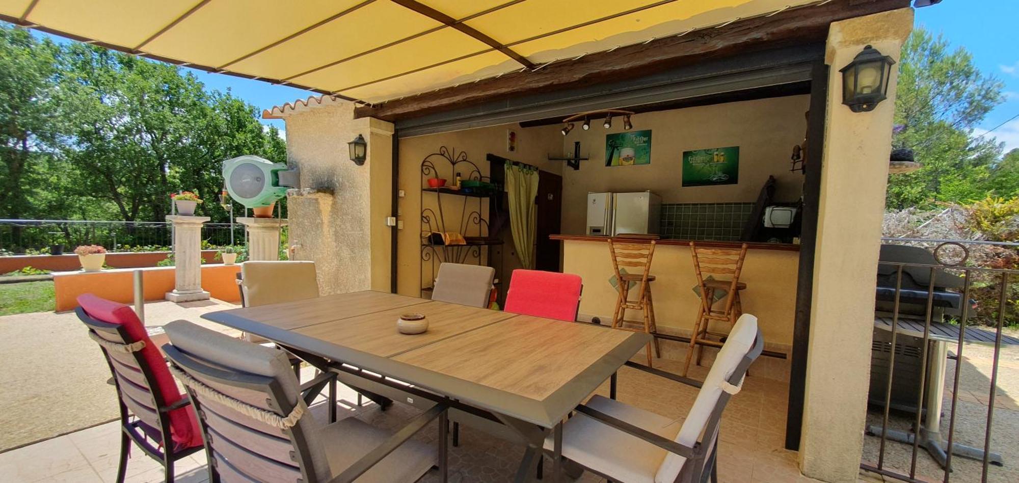 Vila Maison Familiale Avec Piscine Et Boulodrome Dans Le Luberon Caseneuve Exteriér fotografie